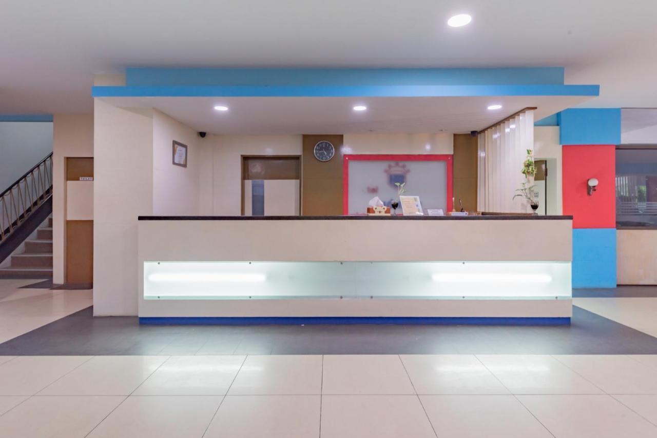 Reddoorz Near Plaza Balikpapan 호텔 외부 사진