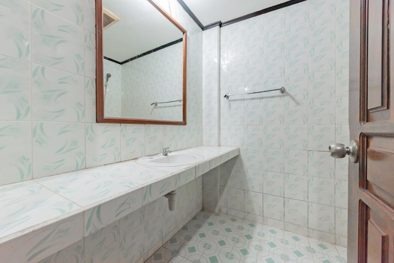 Reddoorz Near Plaza Balikpapan 호텔 외부 사진