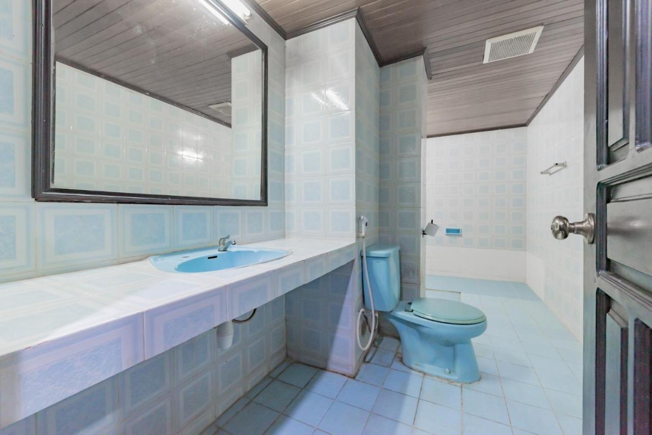 Reddoorz Near Plaza Balikpapan 호텔 외부 사진