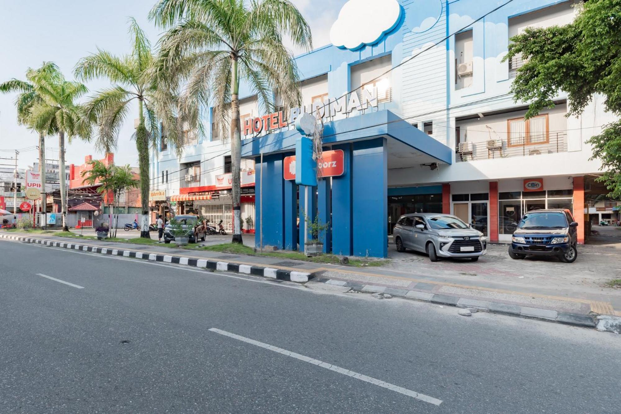 Reddoorz Near Plaza Balikpapan 호텔 외부 사진